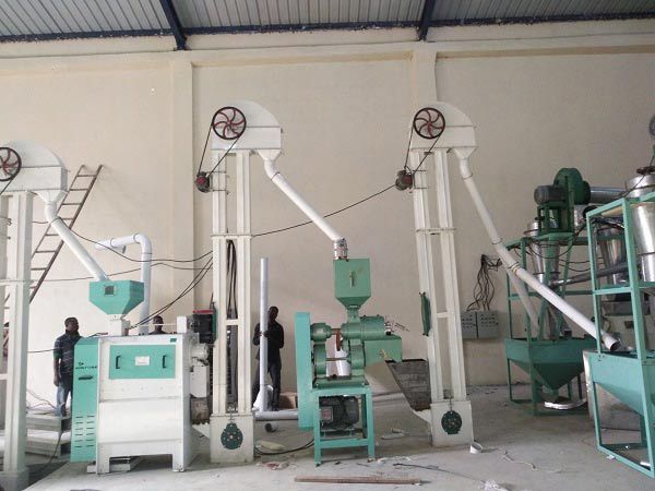 1T/Hour Maize Milling Machine Built in Mozambique