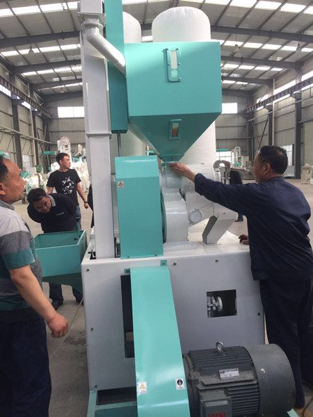 Corn Grinding Machine